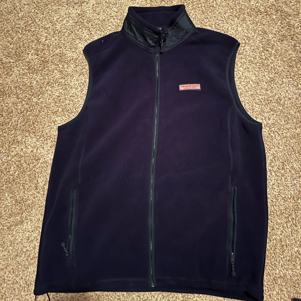 vineyard vines vest